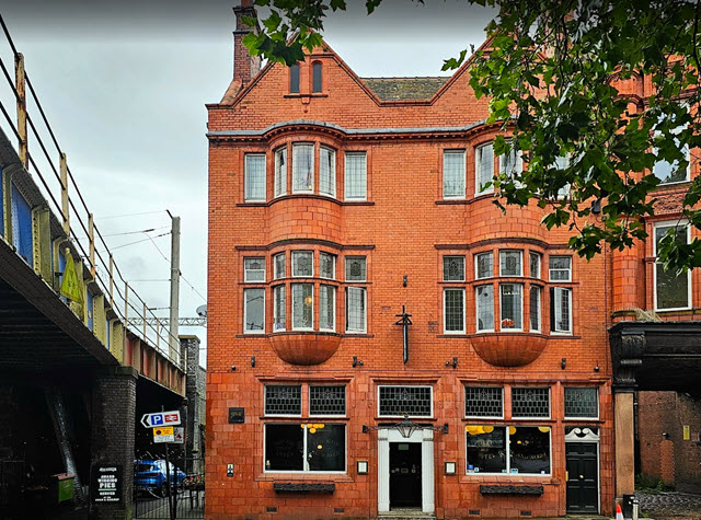 Swan & Railway Hotel